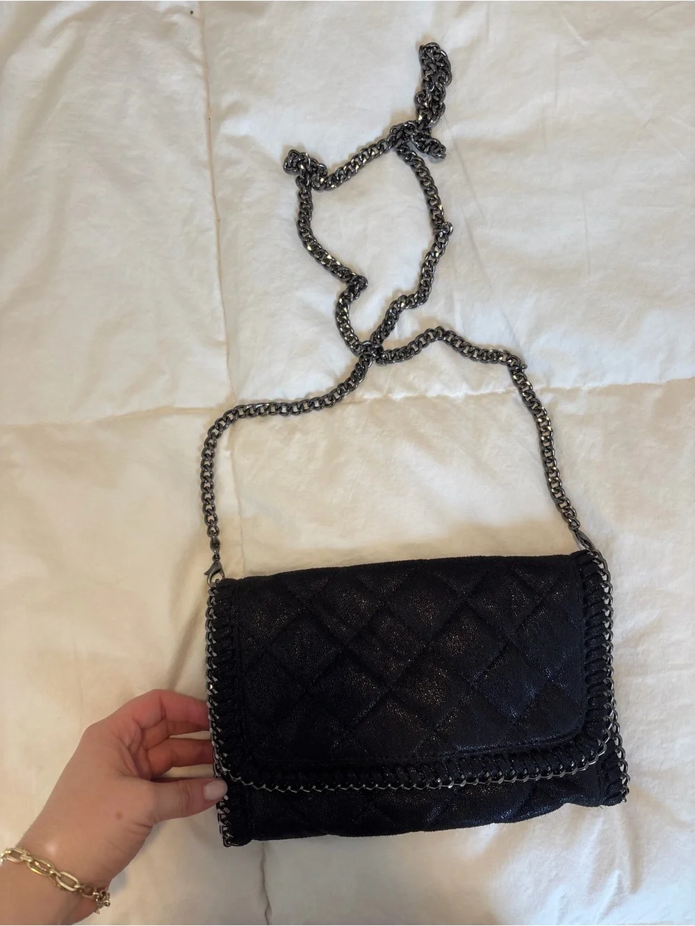 Quilted Black Chain-Trim Crossbody Bag - Unbranded